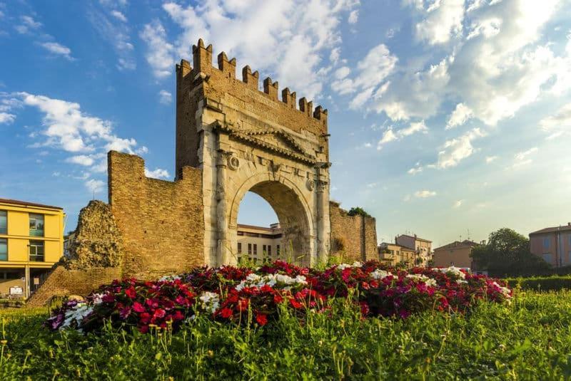 Hotel Giulio Cesare Римини Экстерьер фото